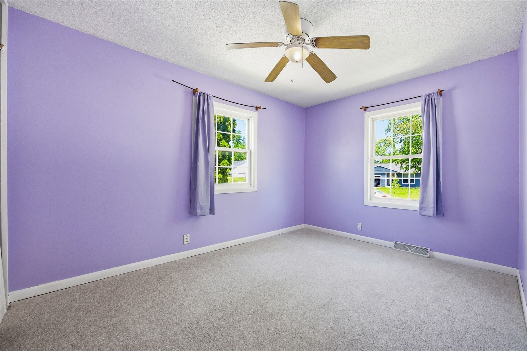 4513 Navajo Drive NE Cedar Rapids IA 52402