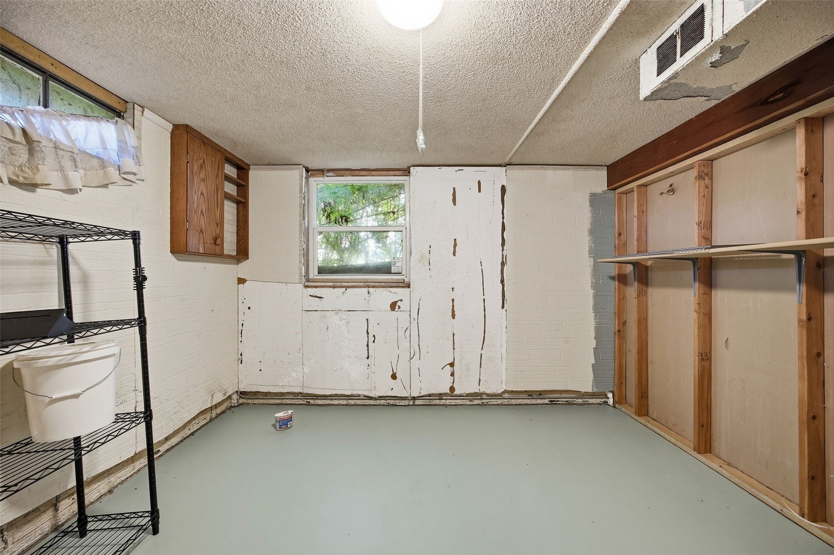 4513 Navajo Drive NE Cedar Rapids IA 52402