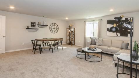 2774 Anne Drive Hiawatha IA 52233