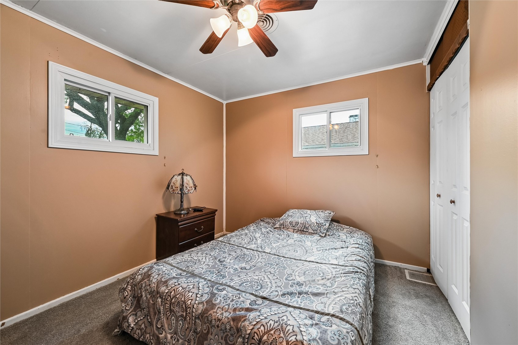 2430 3rd Avenue Marion IA 52302