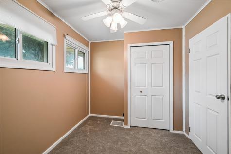 2430 3rd Avenue Marion IA 52302