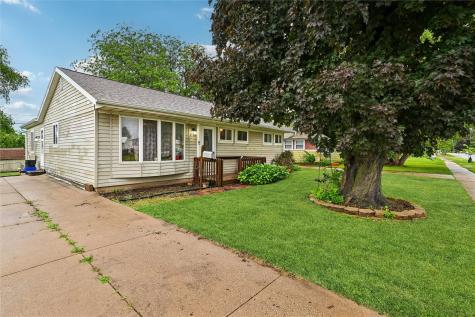 2430 3rd Avenue Marion IA 52302