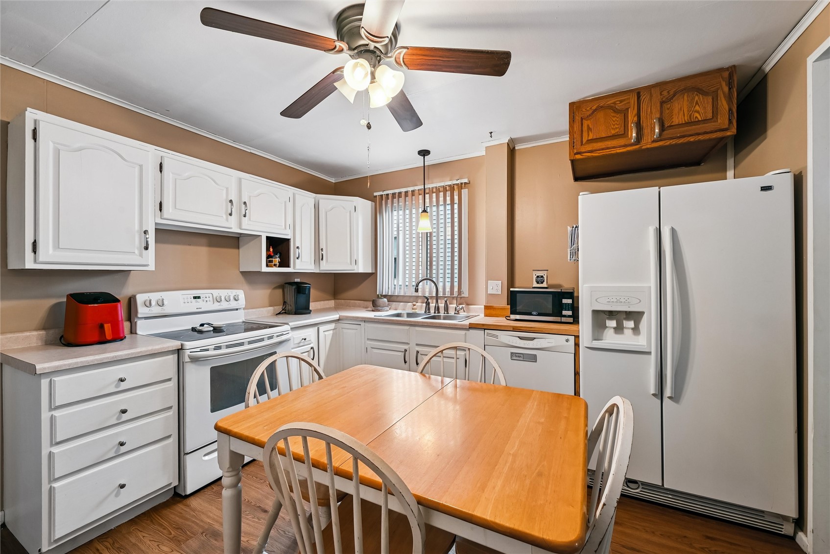 2430 3rd Avenue Marion IA 52302