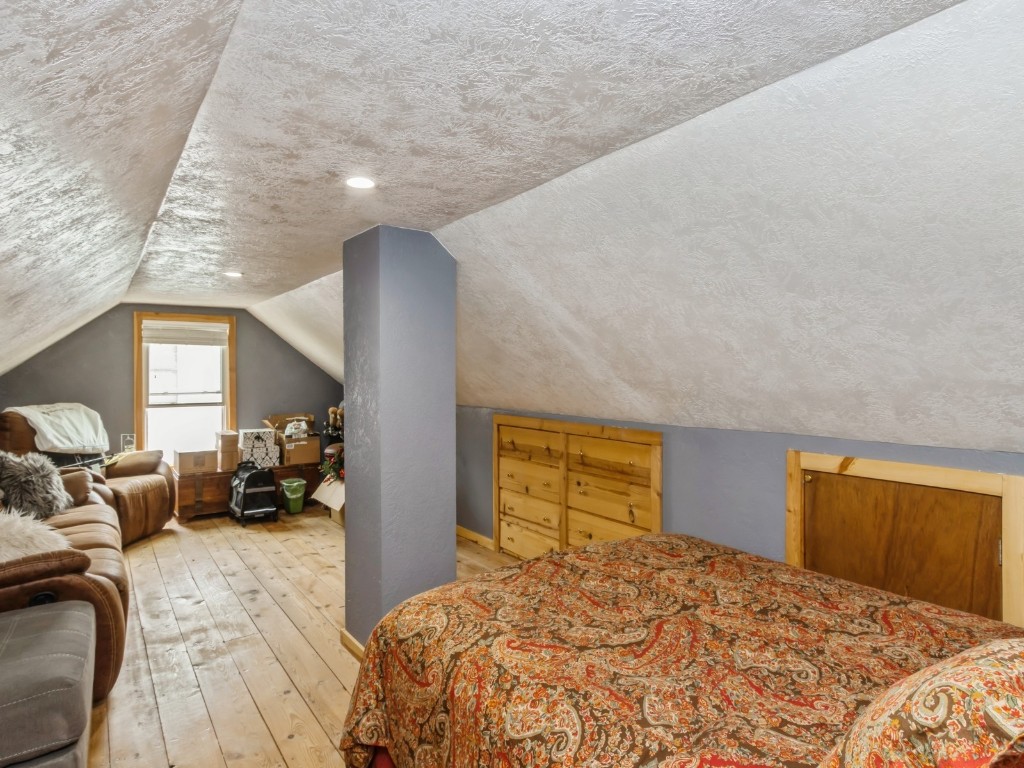 1807 9th Avenue SW Cedar Rapids IA 52358