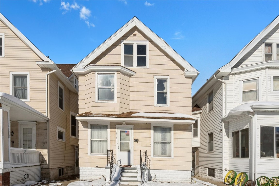 1518 Bever Avenue Cedar Rapids IA 52403