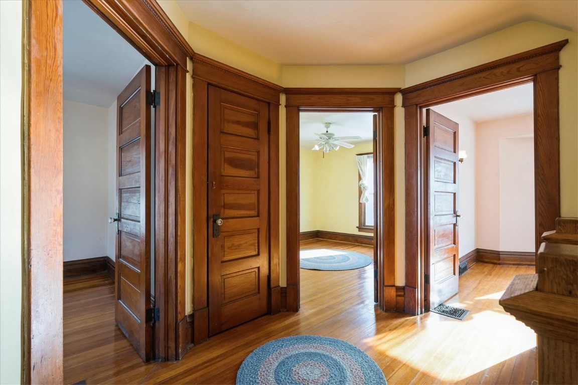 1518 Bever Avenue Cedar Rapids IA 52403