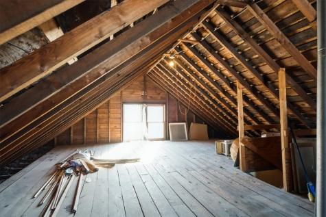 1518 Bever Avenue Cedar Rapids IA 52403