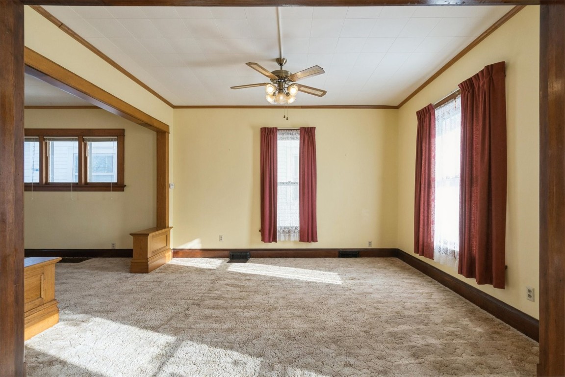 1518 Bever Avenue Cedar Rapids IA 52403
