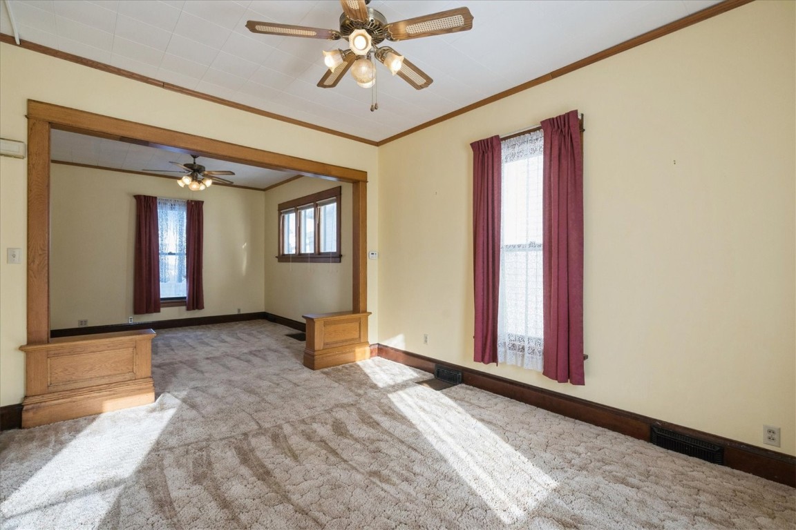 1518 Bever Avenue Cedar Rapids IA 52403