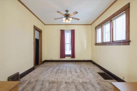 1518 Bever Avenue Cedar Rapids IA 52403