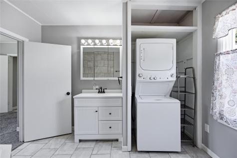 1070 27th Street Marion IA 50302