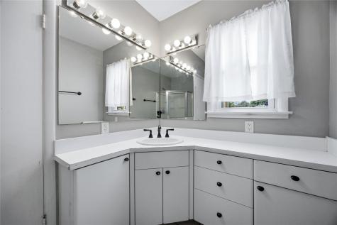 1070 27th Street Marion IA 50302