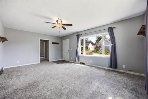 1070 27th Street Marion IA 50302