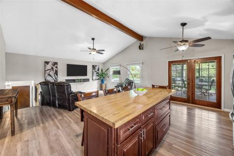 358 31st Street SE Cedar Rapids IA 52403