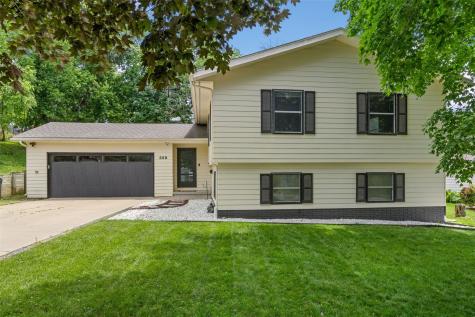 358 31st Street SE Cedar Rapids IA 52403