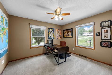 358 31st Street SE Cedar Rapids IA 52403