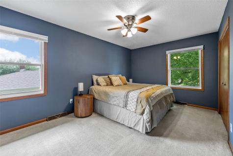 358 31st Street SE Cedar Rapids IA 52403