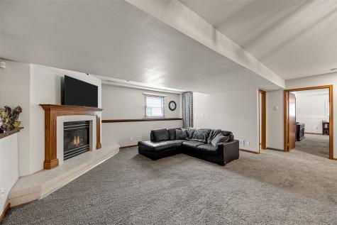 358 31st Street SE Cedar Rapids IA 52403