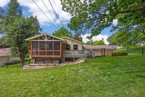 358 31st Street SE Cedar Rapids IA 52403