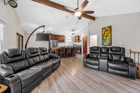 358 31st Street SE Cedar Rapids IA 52403