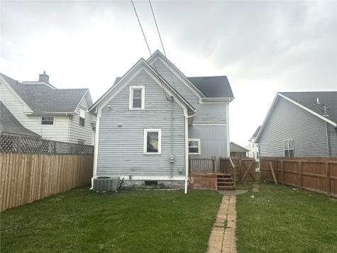721 F Avenue NW Cedar Rapids IA 52405