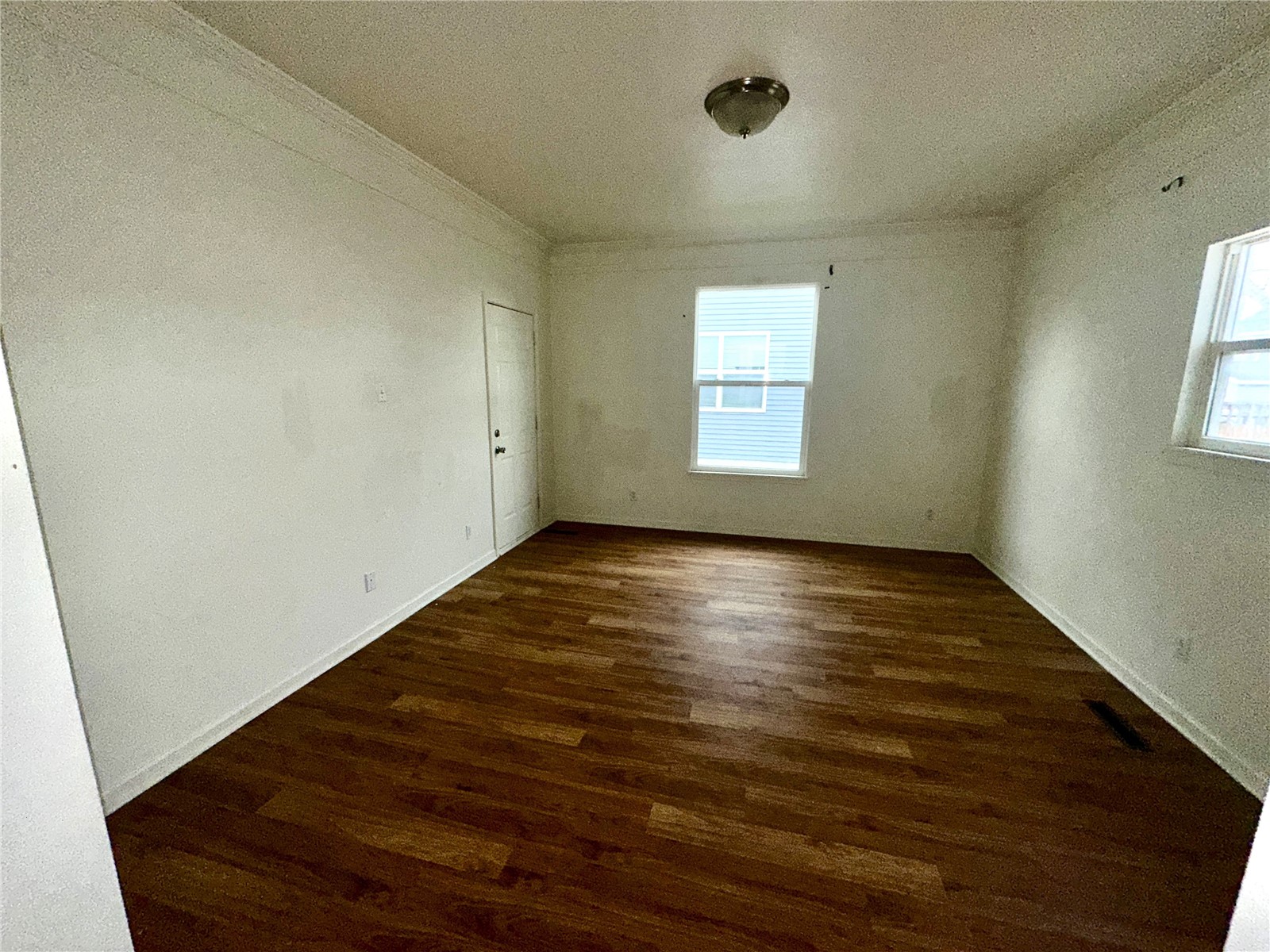 721 F Avenue NW Cedar Rapids IA 52405