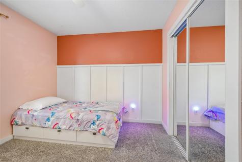 2065 High Drive SE Cedar Rapids IA 52403