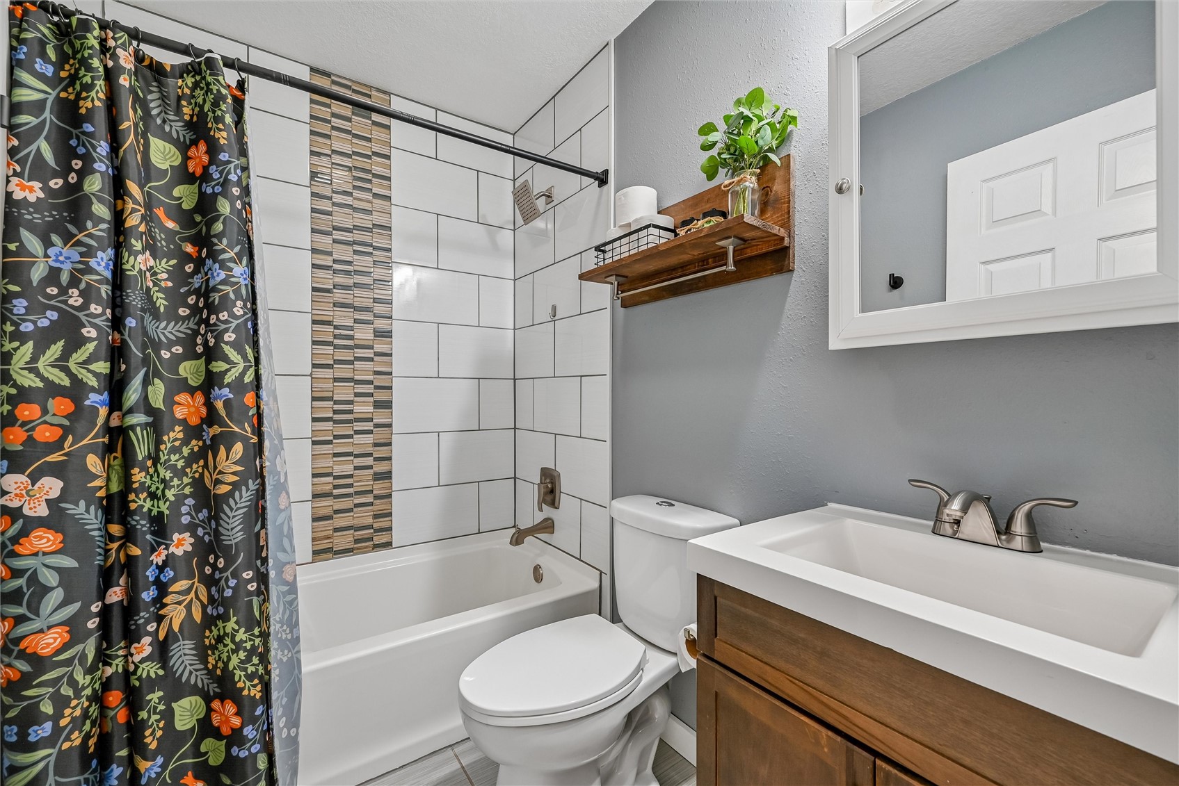 2065 High Drive SE Cedar Rapids IA 52403