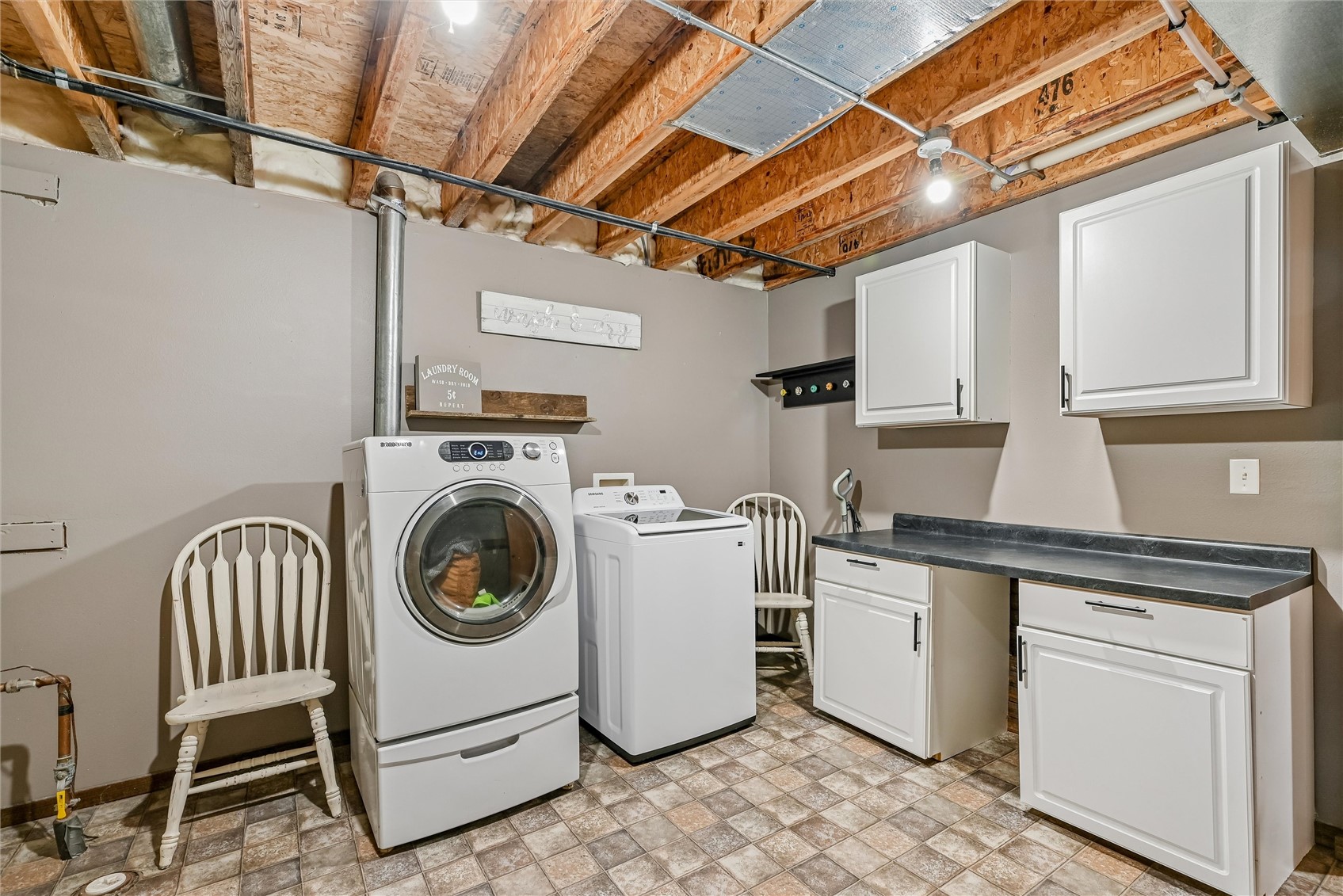 2065 High Drive SE Cedar Rapids IA 52403