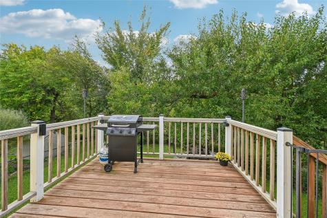 2065 High Drive SE Cedar Rapids IA 52403
