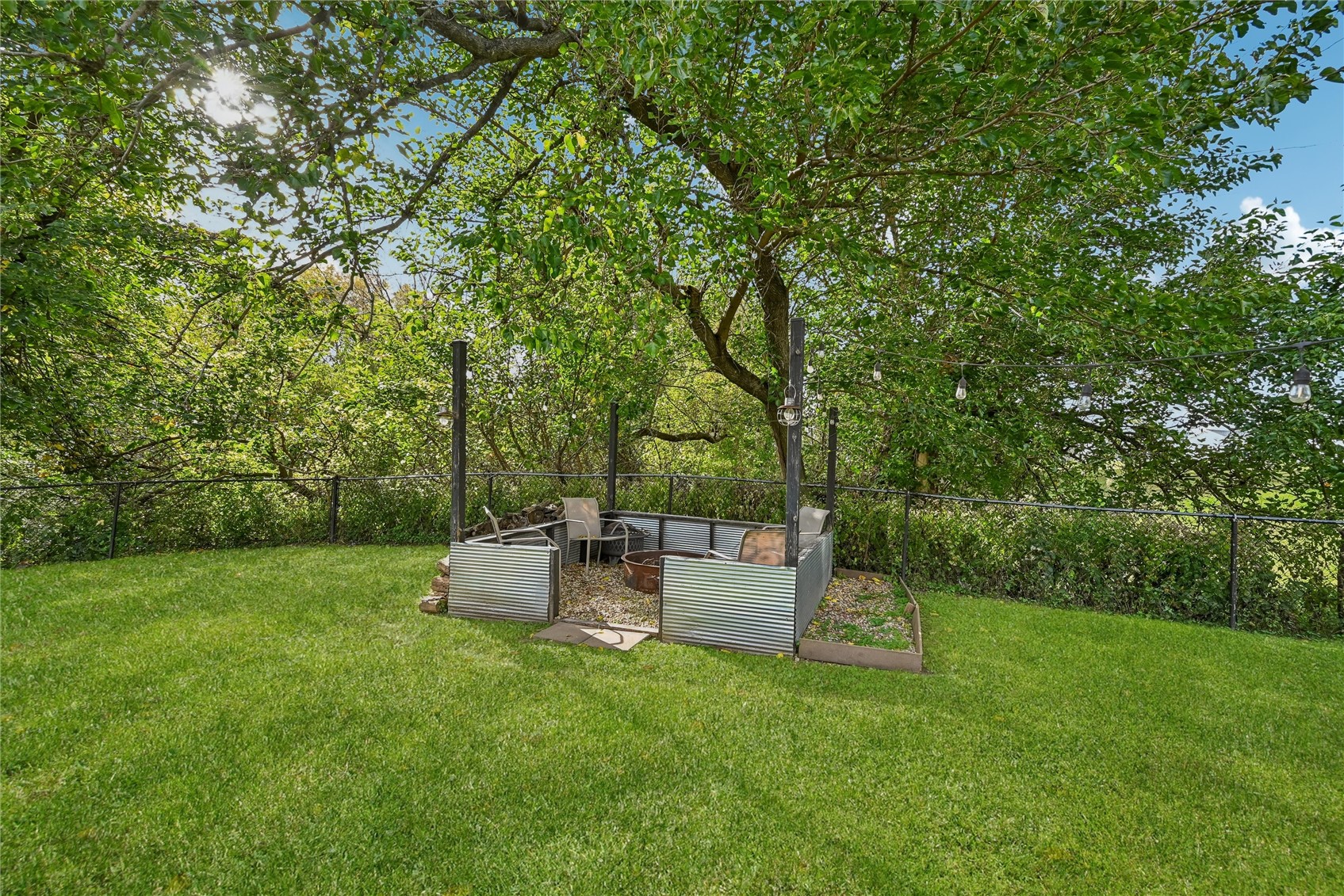 2065 High Drive SE Cedar Rapids IA 52403