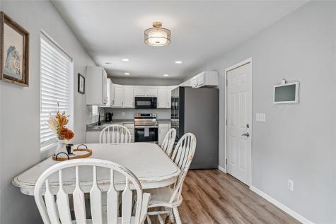 2065 High Drive SE Cedar Rapids IA 52403