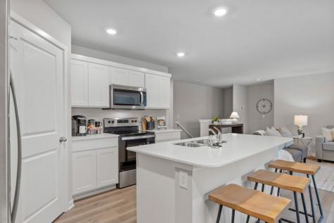 2817 Prairielight Drive Hiawatha IA 52233