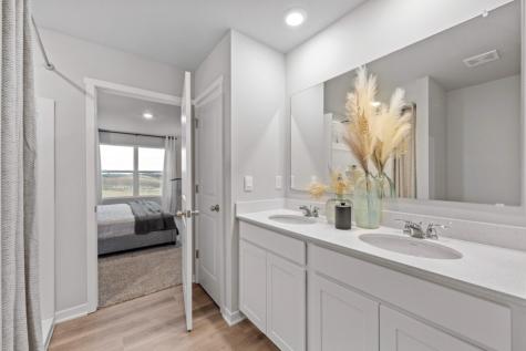 2817 Prairielight Drive Hiawatha IA 52233