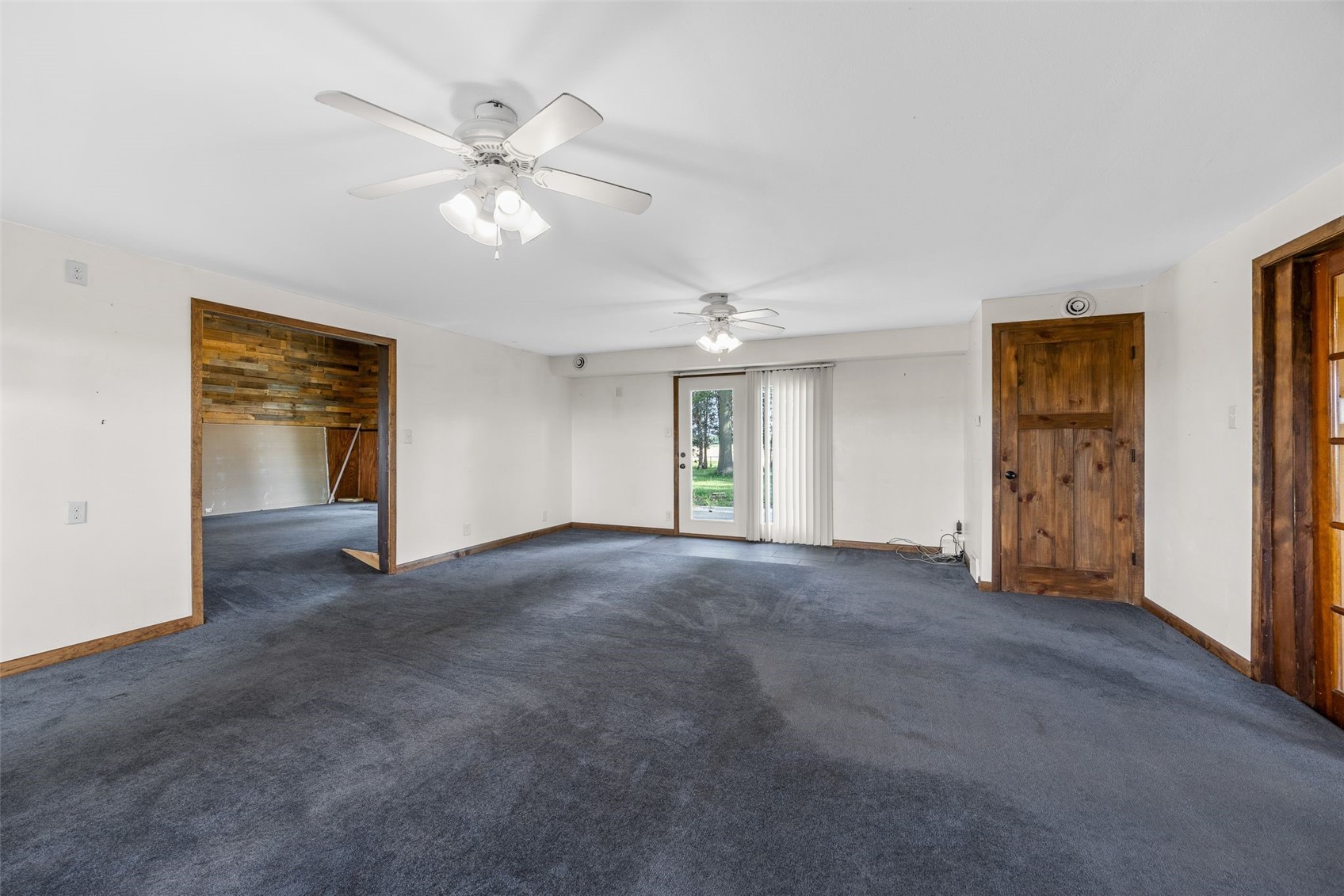 10714 Foulk Road La Porte City IA 50651