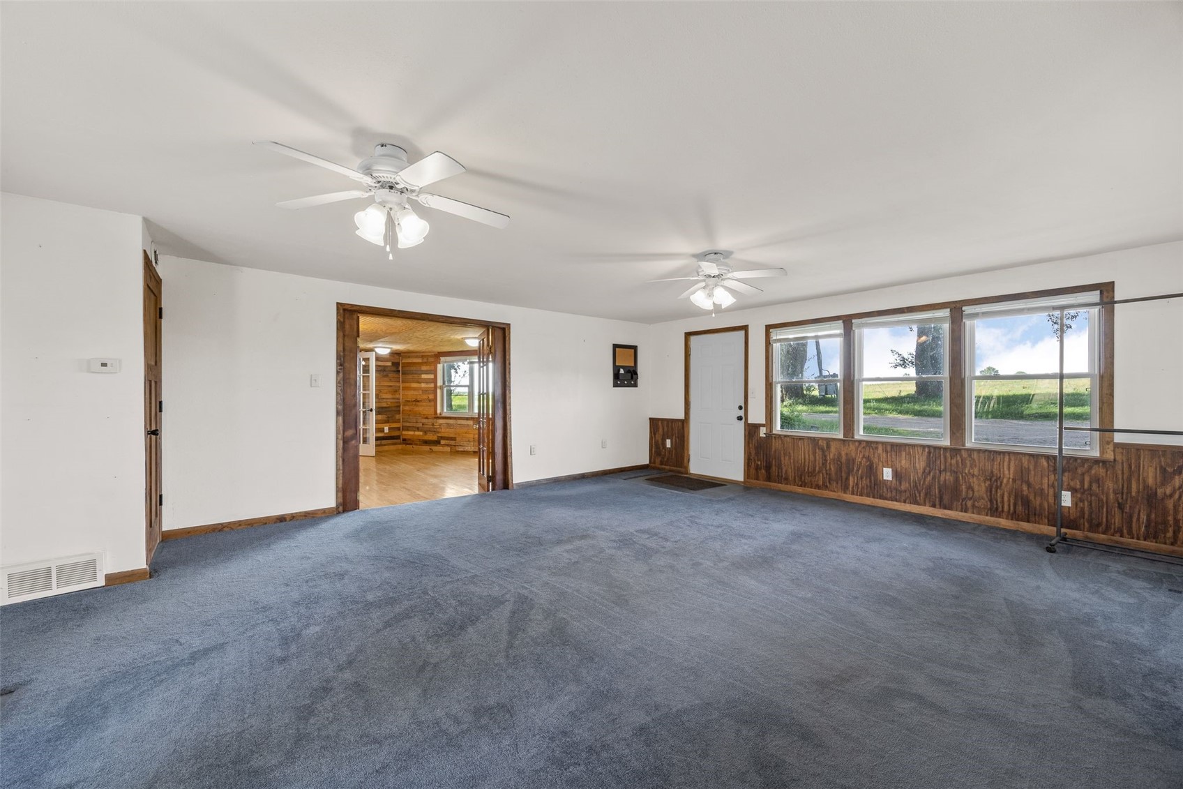 10714 Foulk Road La Porte City IA 50651