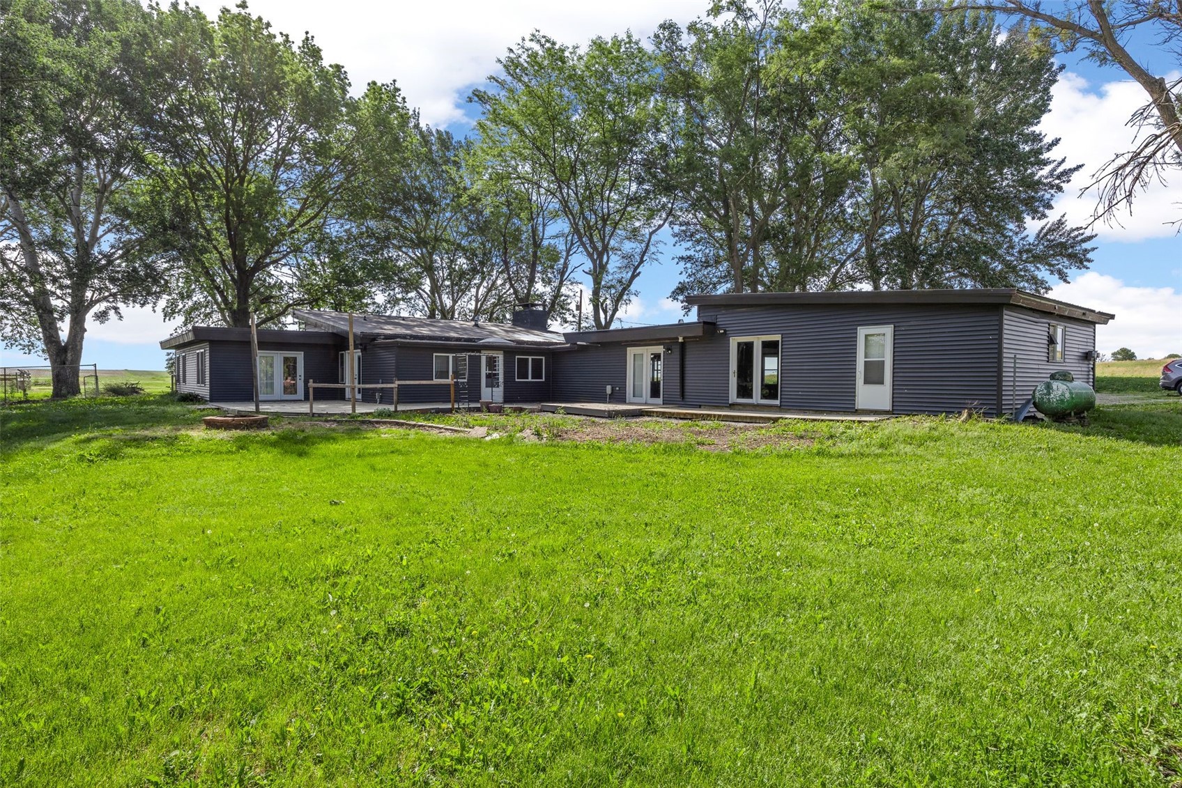 10714 Foulk Road La Porte City IA 50651