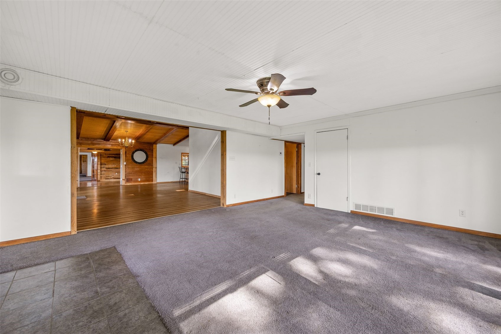 10714 Foulk Road La Porte City IA 50651