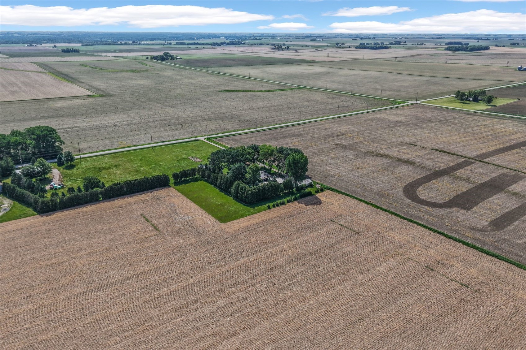 10714 Foulk Road La Porte City IA 50651