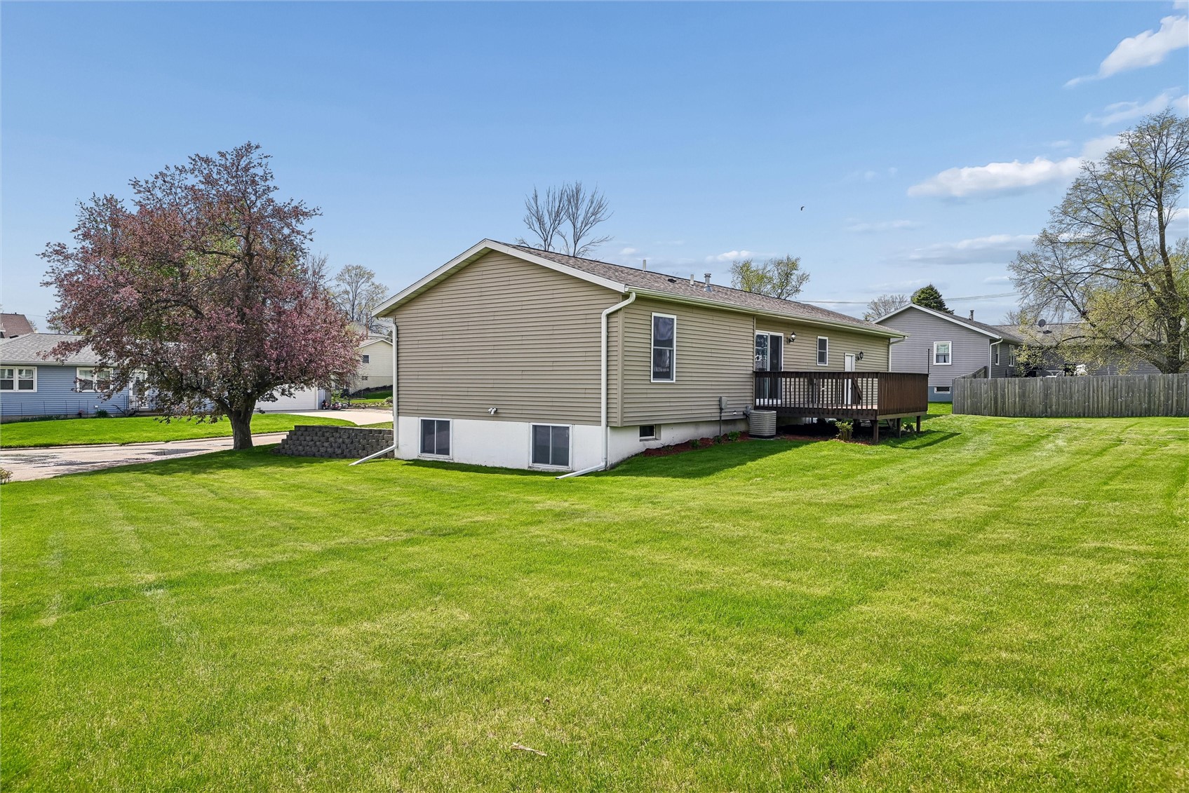 404 Kelley Court Springville IA 52336
