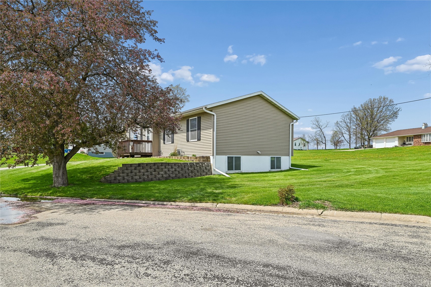 404 Kelley Court Springville IA 52336