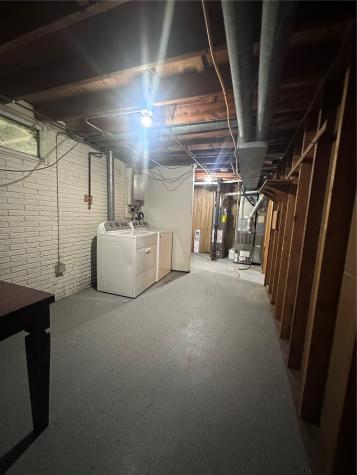 6520 Medford Lane NE Cedar Rapids IA 52402