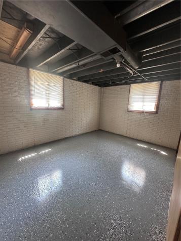 6520 Medford Lane NE Cedar Rapids IA 52402
