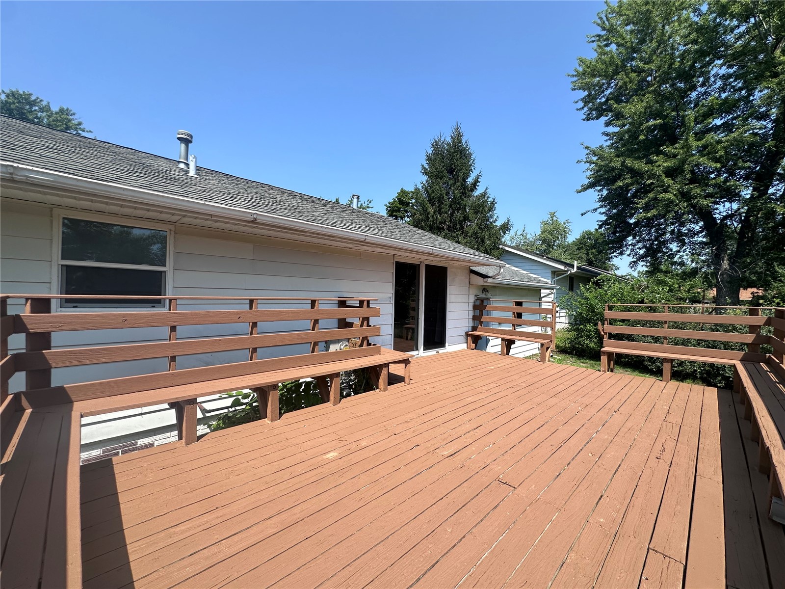 6520 Medford Lane NE Cedar Rapids IA 52402