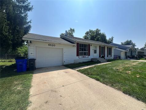 6520 Medford Lane NE Cedar Rapids IA 52402