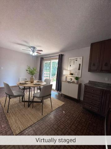 6520 Medford Lane NE Cedar Rapids IA 52402