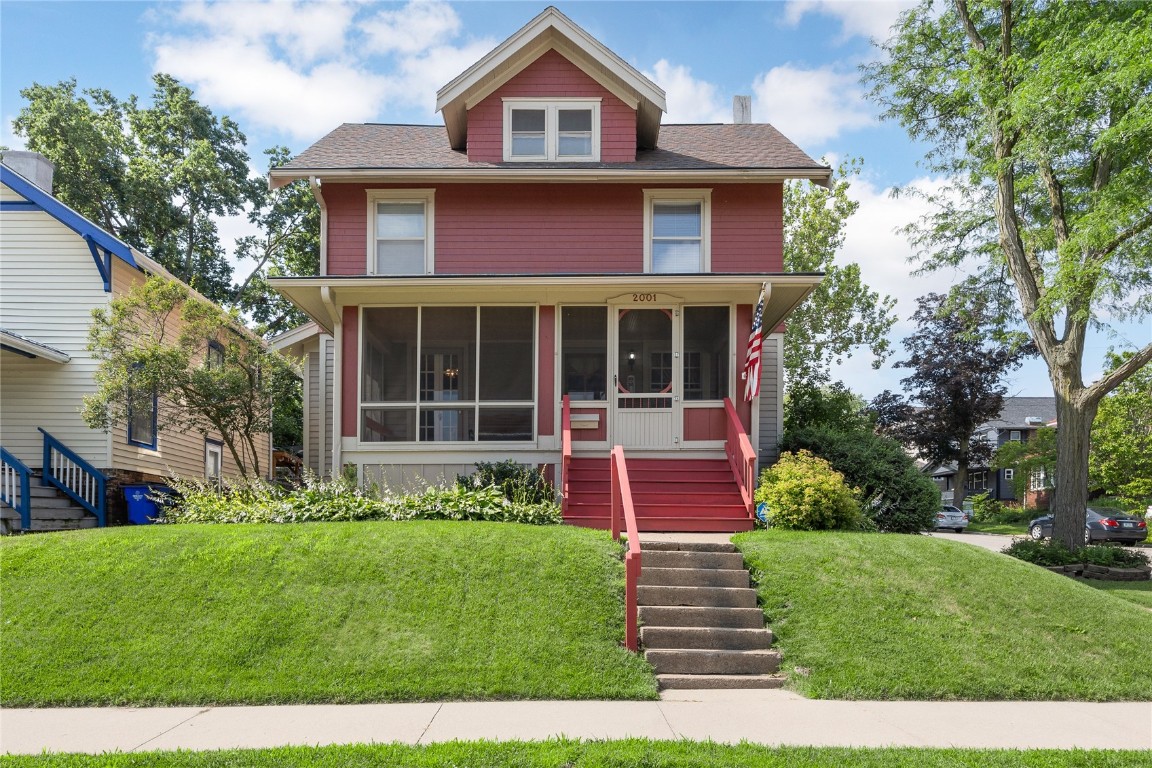 2001 Washington Avenue SE Cedar Rapids IA 52403