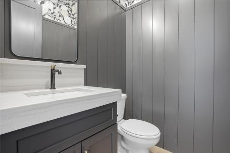 411 Macbride Trail Solon IA 52333