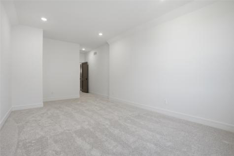 411 Macbride Trail Solon IA 52333