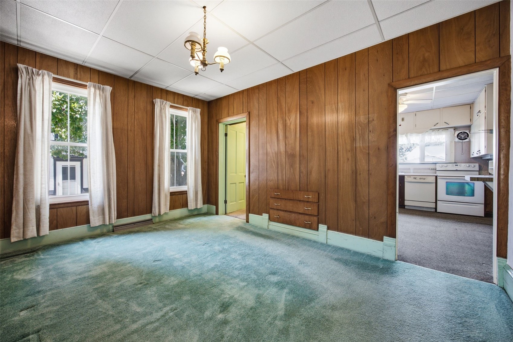 544 E 4th Street Tipton IA 52772